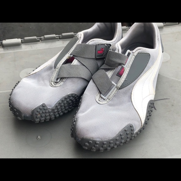 Puma SportLifeStyle White/Gray Suede Slip On Shoes